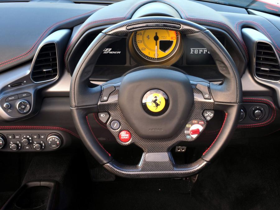  Ferrari 458 Spider 2012 года  (AU) (фото 8 из 9)